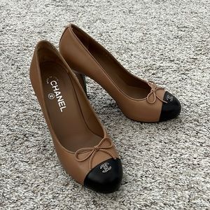 Chanel pumps